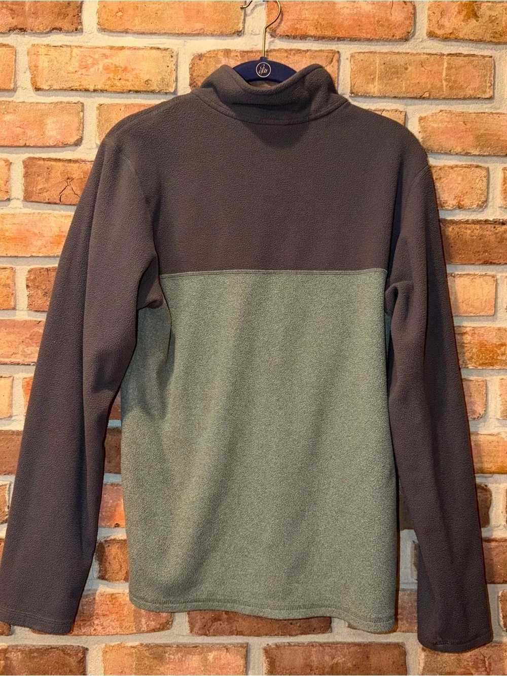 The North Face Boys’ Fleece 1/4 Zip Pullover – Size XL